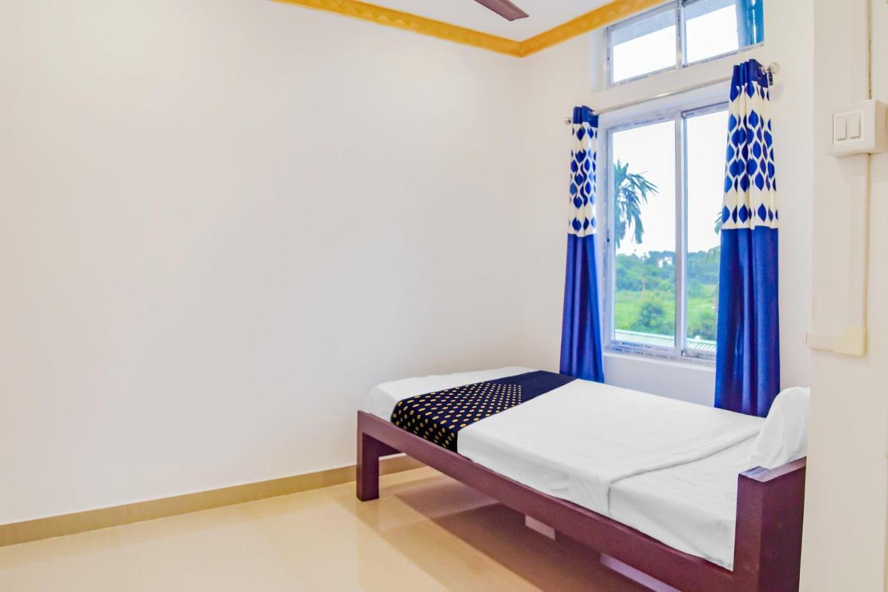 Spot On Nirvaan Guest House Kaharpara Kültér fotó